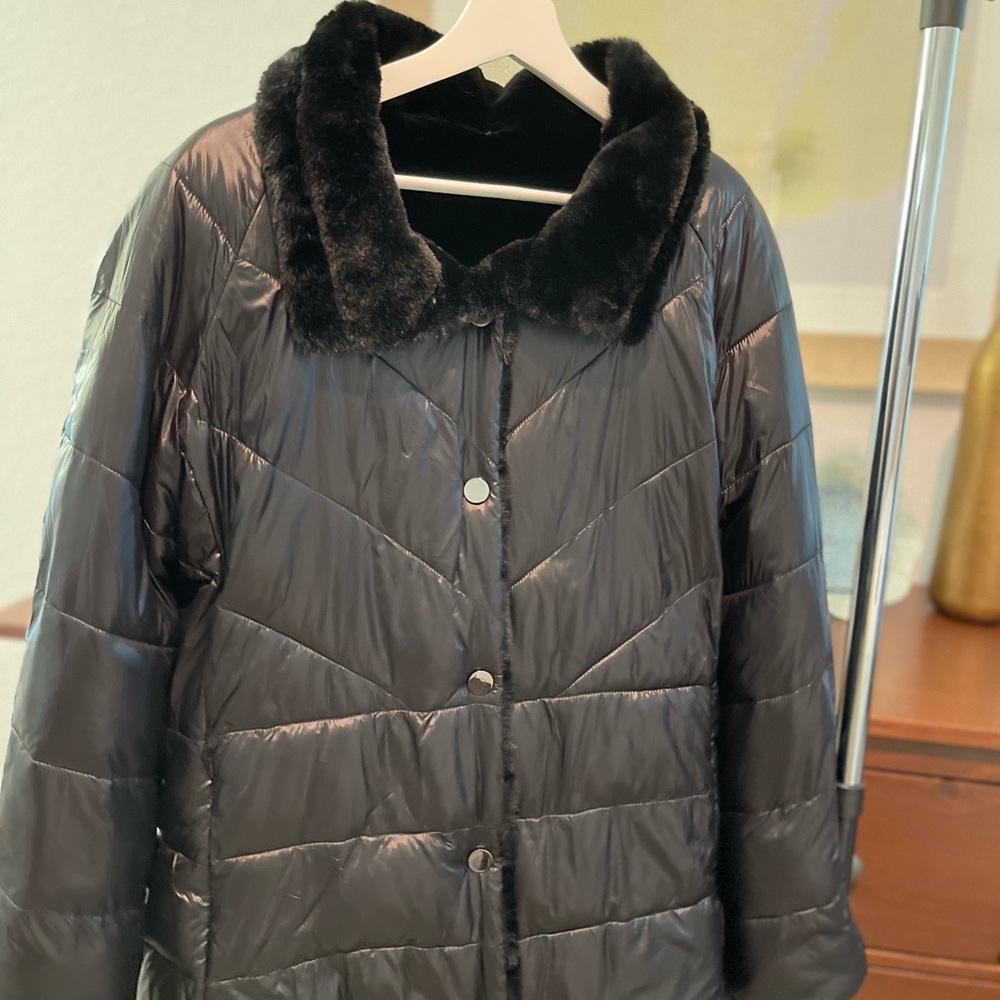 Kensie Reversible Coat - Picture 5 of 6